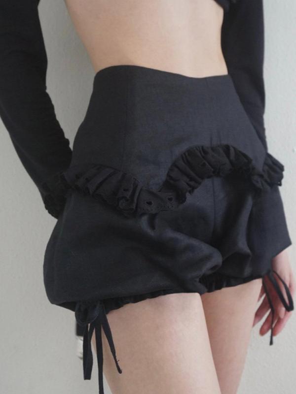 Lace Stitching Low-rise Slim-fitting Pleated Zipper Shorts -- YKIIY  CLOTHING