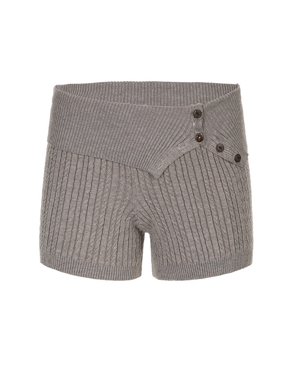 Plain Decorative Buttons Shorts -- YKIIY  CLOTHING